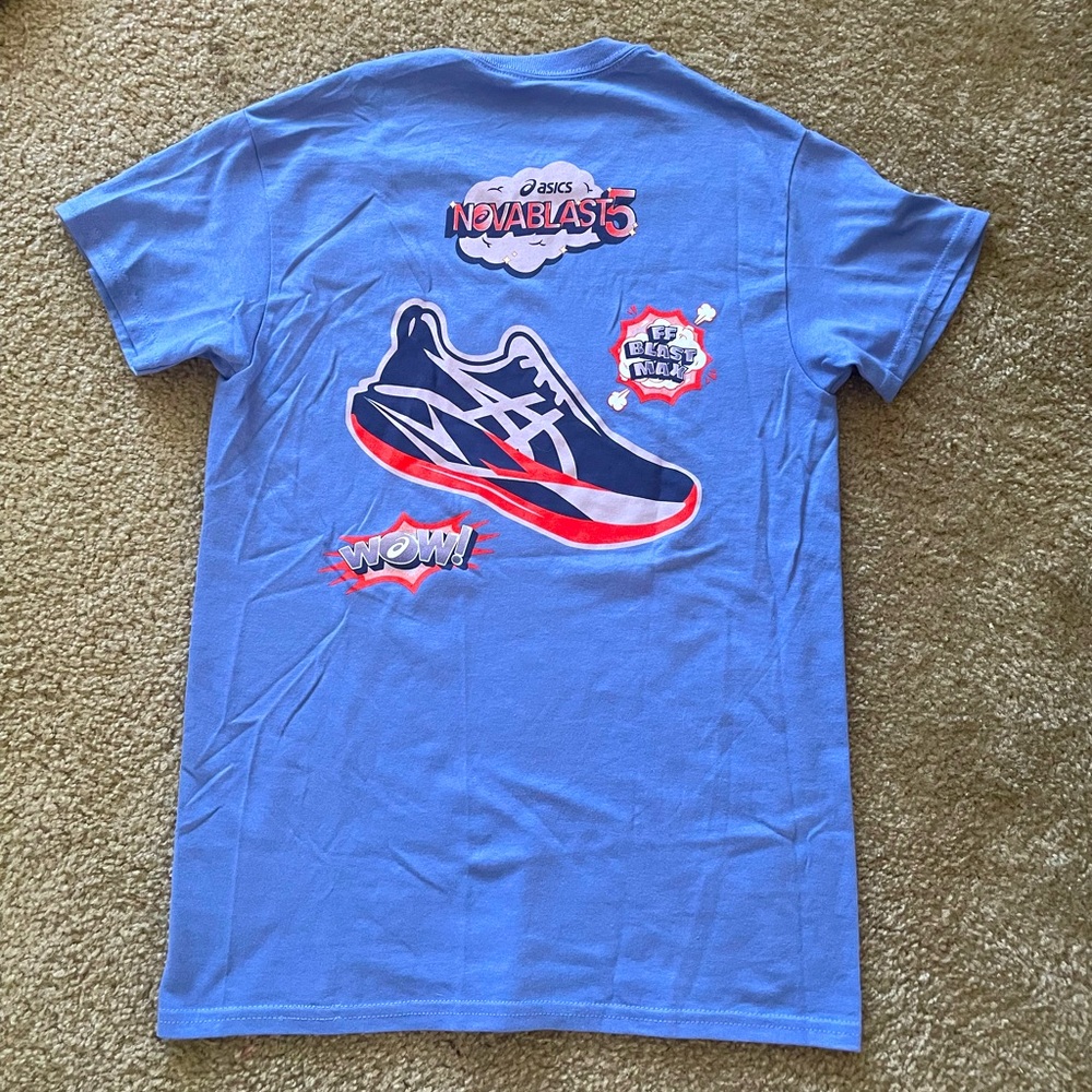 ASICS Novablast 5 ff blast max small t shirt purple